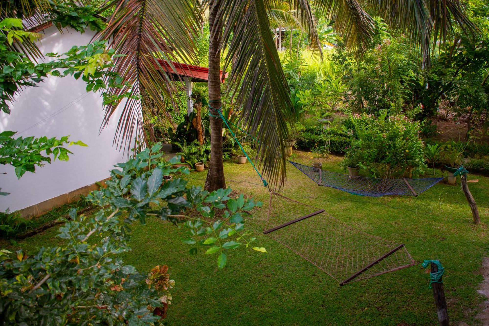 View Lodge *